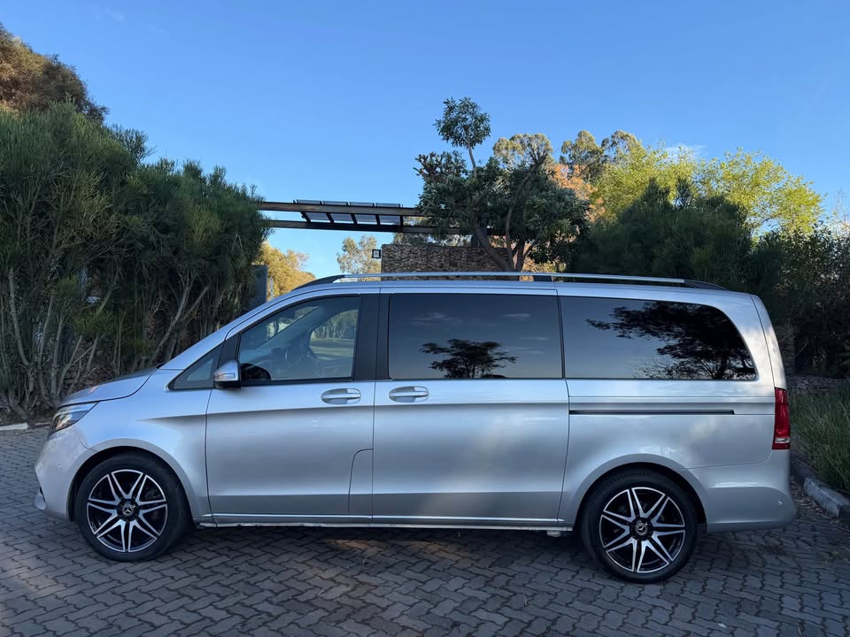 2017 Mercedes V250d • 120 000km • Pretoria, Tshwane image 4